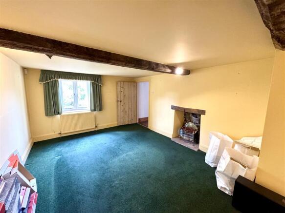 SITTING ROOM