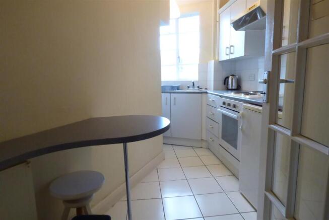5 FC Kitchen 1.JPG