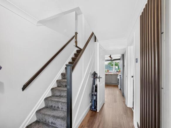 4 bed Semi-Detached for sale Image 10