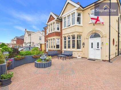 Napier Avenue, Blackpool, FY4