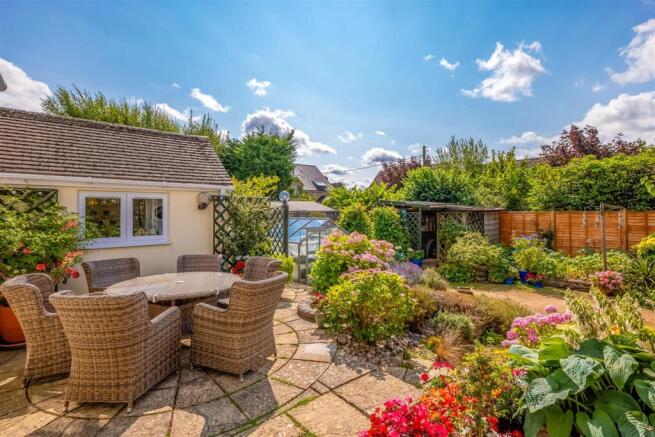 94 Lower End 1743-16.jpg