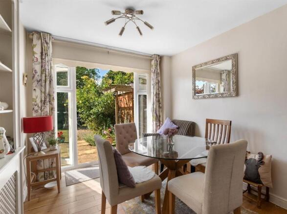 Dining Room.jpg