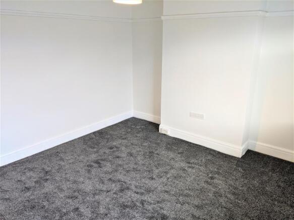 Bedroom (2)