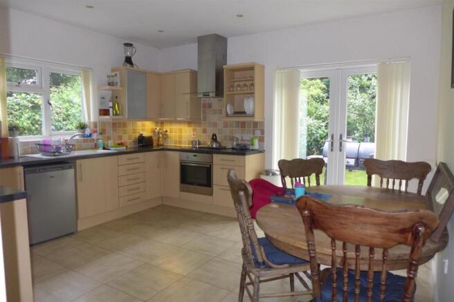 Kitchen/Breakfast Ro