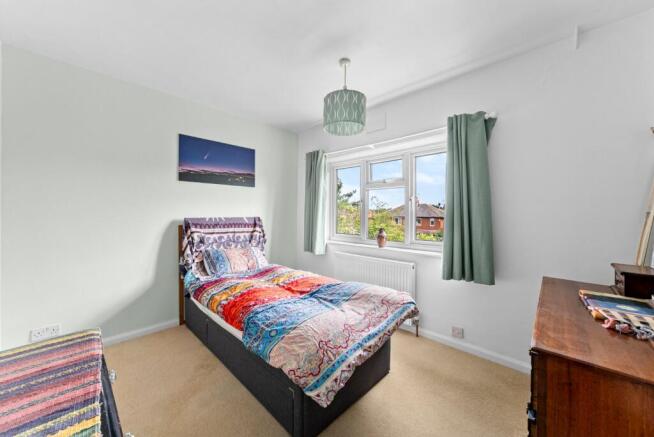 3 bed Semi-Detached for sale Image 11