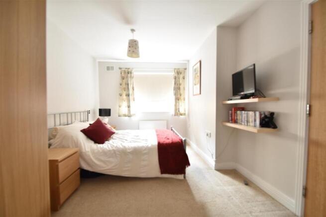 Bedroom 1.JPG
