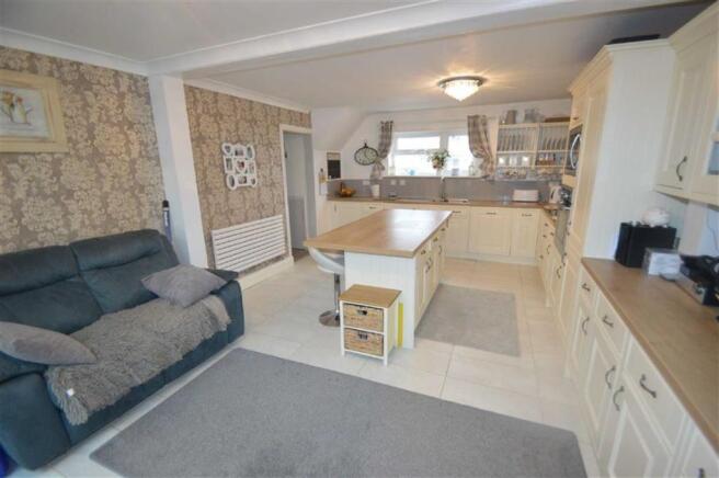 Kitchen breakfast room