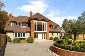 Sheepleas House, Epsom Road, Leatherhead KT24 6AL
