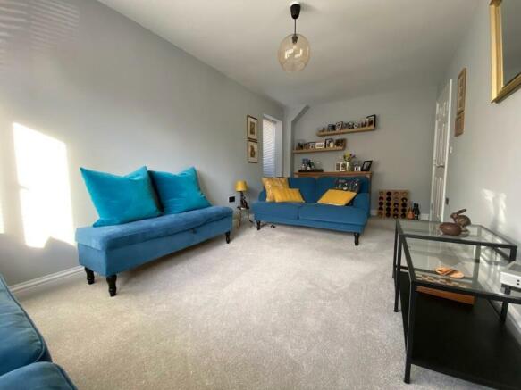 SITTING ROOM