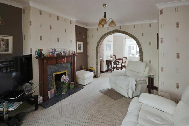 Living Room/Dining Room