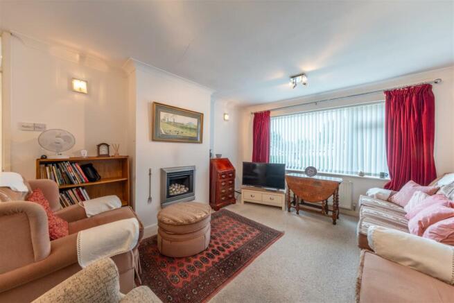 51 Kelsborrow Way-004.jpg