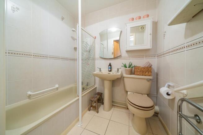Photo 7