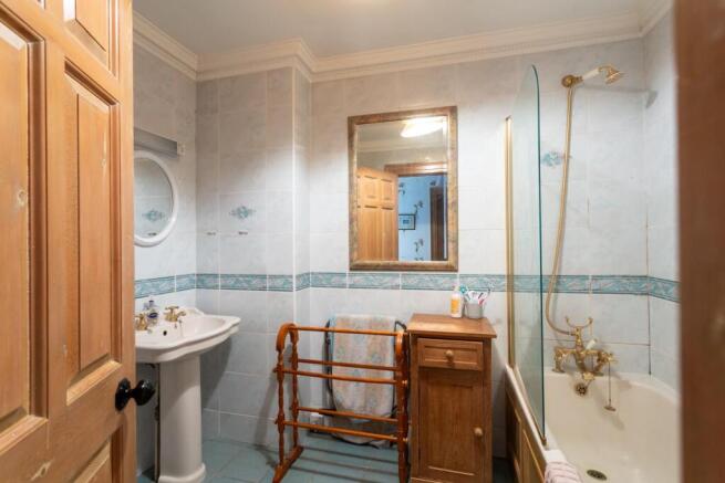 2 bed Detached for sale Image 11