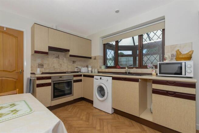 Brockridge Lane, Frampton Cotterell photo 4