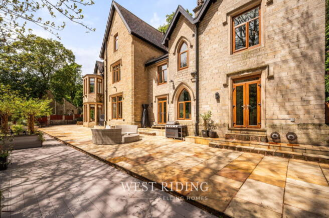 7 bed Manor House for sale Image 5