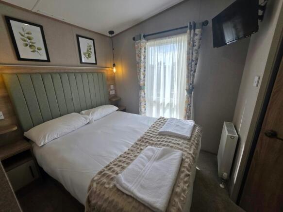2 bed Lodge for sale Image 12