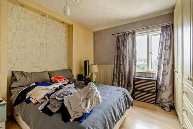 3 bed Semi-Detached for sale Image 8