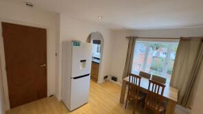 15, Delph Court, Woodhouse, Leeds LS6 2HL