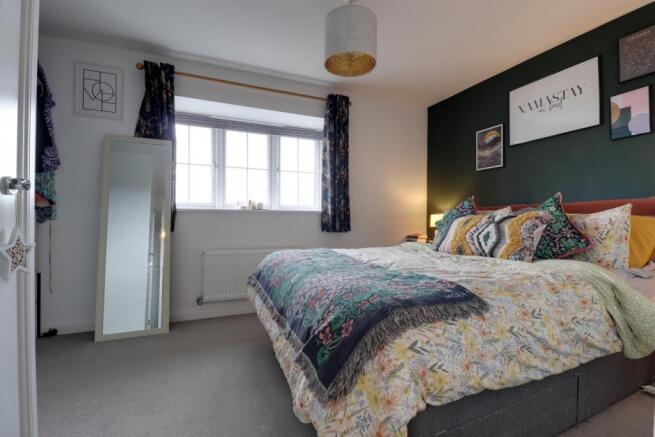 3 bed Semi-Detached for sale Image 10