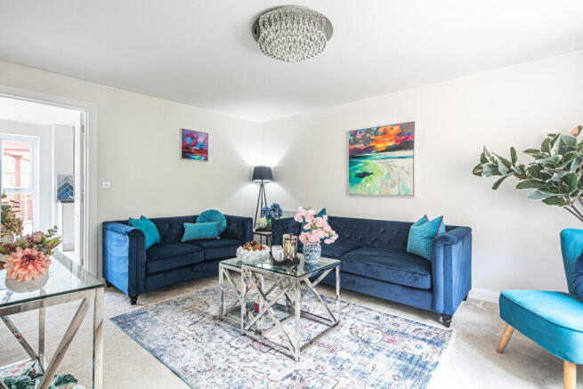 4 bed Detached for sale Image 4
