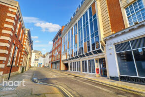 Flat 11, 19 Maple Court, Elm Street, Ipswich IP1 1EZ