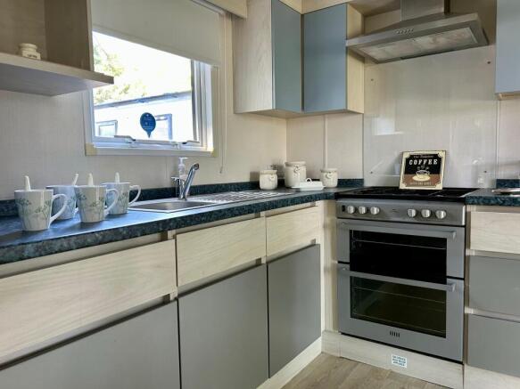 2015 Atlas Ruby, Beauport Holiday Park, St Leonards on Sea, Hastings, East Sussex, TN37 7PP photo 4