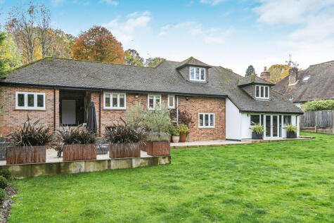 Forest Drive, Kingswood, KT20