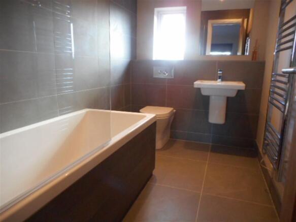 1 bed Apartment to rent Image 5