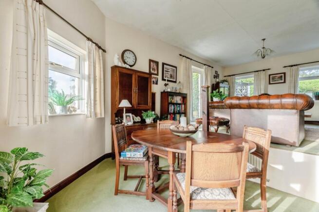 2 bed Bungalow for sale Image 7