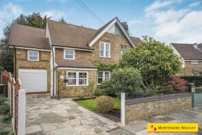 6, East Crescent, Enfield EN1 1BS
