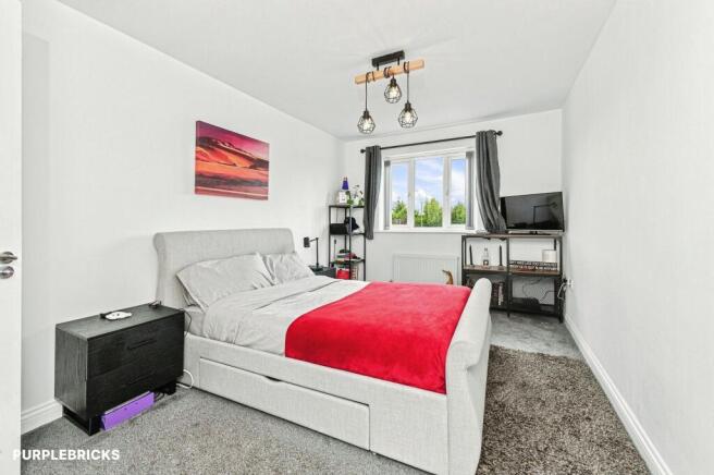 2 bed Flat for sale Image 8