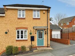 6, Ampleforth Lane, Leicester LE5 1BX