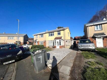 Carisbrooke Gardens, Wolverhampton, West Midlands, WV10