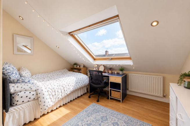COZY ROOM 58HW.png