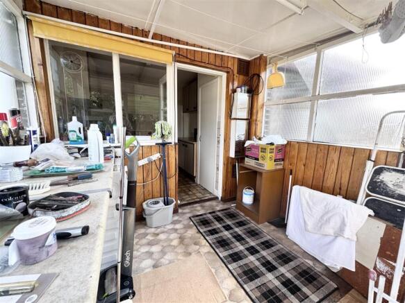 3 bed Detached Bungalow for sale Image 11