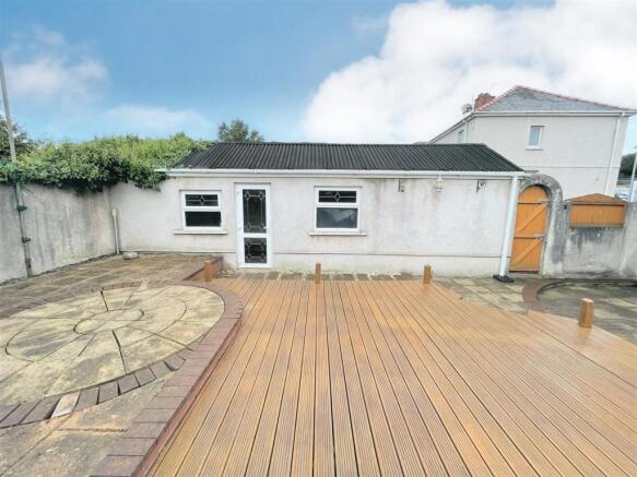 Side garage view