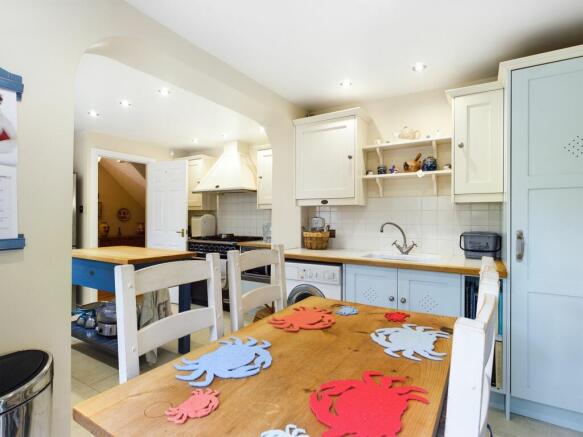 Kitchen/Breakfast Room