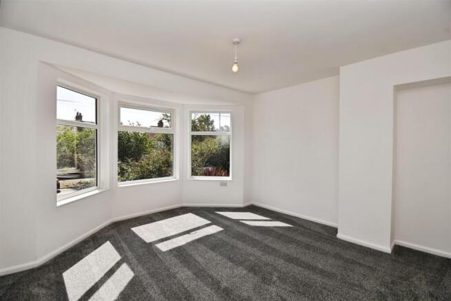 3 bed Semi-Detached for sale Image 10