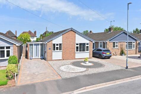 Lilac Close, Great Bridgeford, ST18