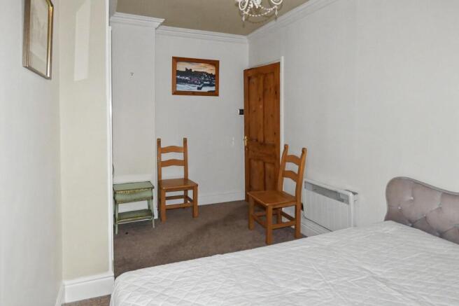 2 bed Flat for sale Image 9