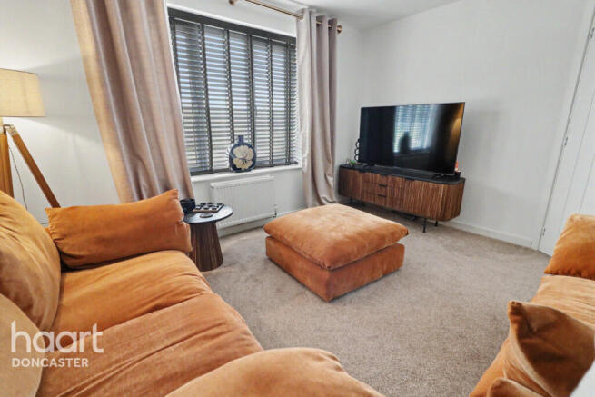 3 bed Detached for sale Image 6