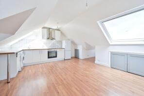 Flat C, 17, Dumbarton Road, London SW2 5LT