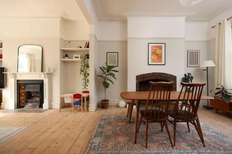 Cricklade Road, Bristol, BS7