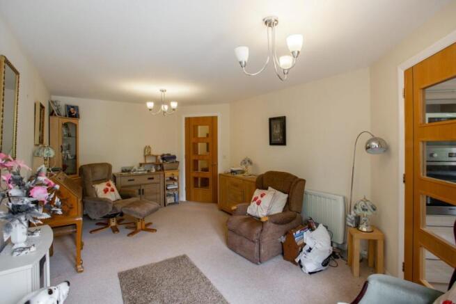 8517726_Interior05 (Medium).jpg