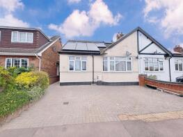 103, Manor Road, Dagenham RM10 8BE