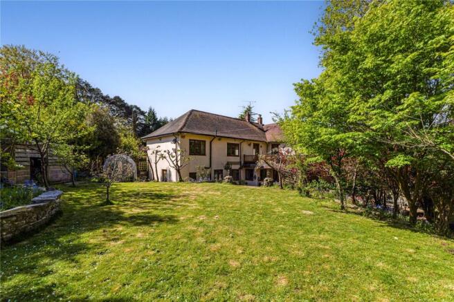 Rear/Garden