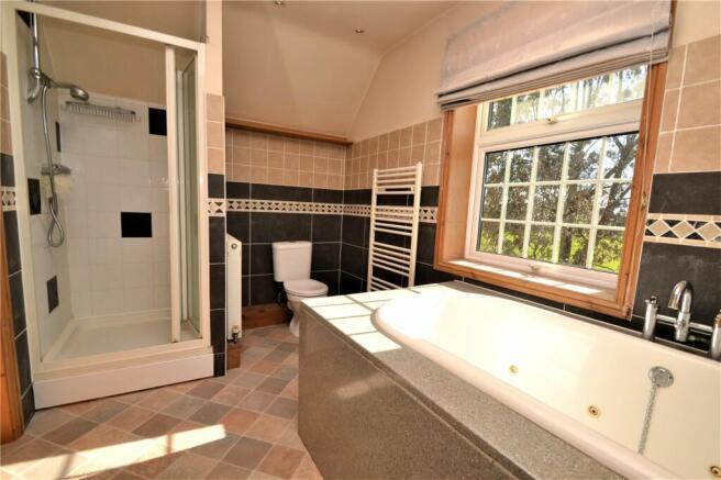 Ensuite Bathroom