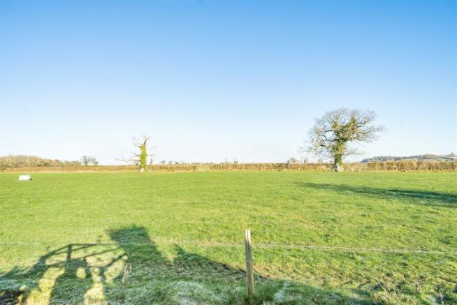 View to rear of property