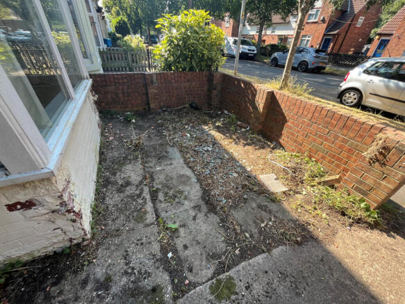3 bed Terraced for sale Image 10