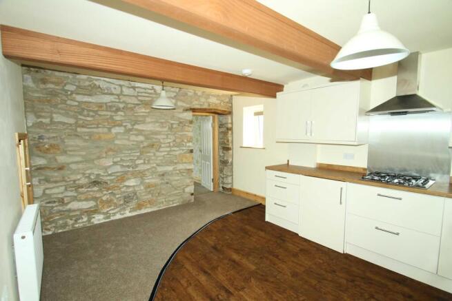 2 bed Flat to rent Image 4